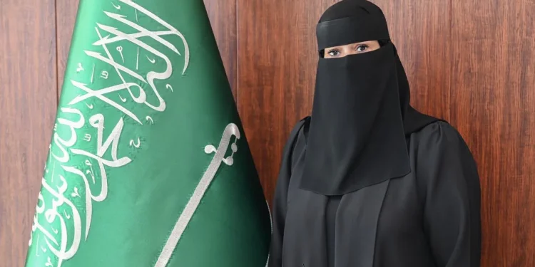 الرئيس التنفيذي لجمعية «ترابط» تحصل على الاعتماد الدولي في المسؤولية الاجتماعية