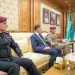 وزير الدفاع الأمير خالد بن سلمان يلتقي قائد القوات المسلحة العراقية