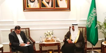 المندوب السعودي الدائم لدى التعاون الإسلامي يلتقي نظيره الإيراني في جدة