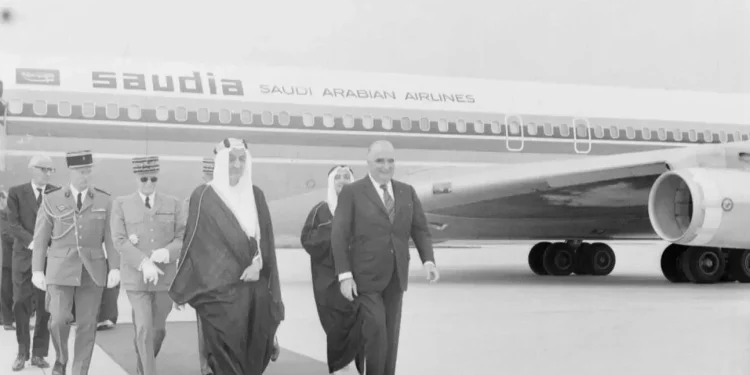 ولي العهد يزور فرنسا وسط شراكة إستراتيجية بحجم تبادل تجاري 11.5 مليار دولار
