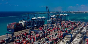 «موانئ» و«CMA CGM» الفرنسية تُطوّران المحطة الرابعة بجدة باستثمارات 1.6 مليار ريال