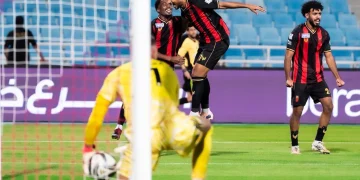 الرياض يتجاوز نيوم بهدف أوكونو ويحقق فوزه الأول في دوري روشن