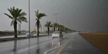 “الأرصاد” يحذر من أمطار وسيول وبرد على رهاط ومدركة بمكة المكرمة
