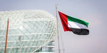 «الدفاع الإماراتية» تنفي استهداف قاعدة المنهاد الجوية: ما تم تداوله عارٍ من الصحة