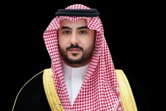 وزير الدفاع يصل إسطنبول لرئاسة وفد المملكة في اجتماع لجنة الدفاع المشترك