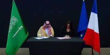 السعودية وفرنسا تعززان الشراكة الرياضية.. مذكرة تفاهم تشمل الاستثمار والرياضات الإلكترونية