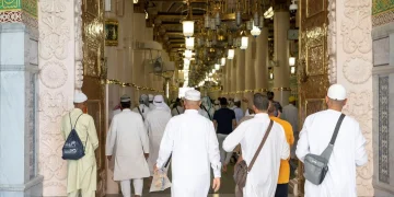 خدمات رقمية تفاعلية تعزز تجربة زوار المسجد النبوي وتسهّل رحلتهم الإيمانية