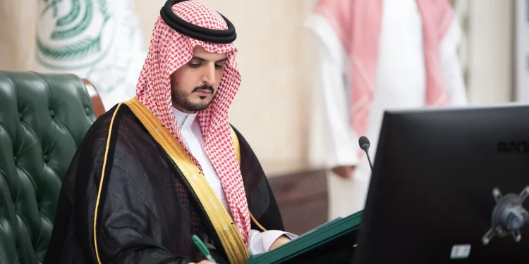 محافظ الطائف يترأس اجتماع اللجنة العليا للمدينة الصحية لتجديد اعتماد المنظمة الدولية