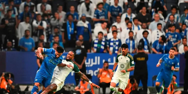 الهلال يخطف الصدارة من النصر بثلاثية نظيفة في كلاسيكو الأهلي