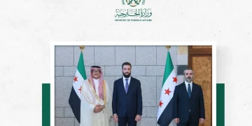 سفير المملكة لدى سوريا يقدّم أوراق اعتماده للرئيس أحمد الشرع