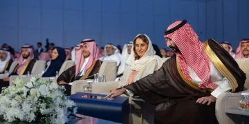 برعاية ولي العهد.. وزير الحرس الوطني يفتتح قمة الرياض العالمية للتقنية الحيوية الطبية 2026