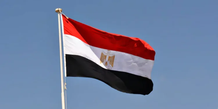 مصر تدين الاعتداءات على المملكة وتحذر من تصعيد التوتر الإقليمي