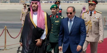 ولي العهد الأمير محمد بن سلمان يصل القاهرة في زيارة عمل