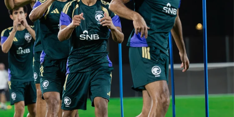 الأخضر يواصل تدريباته في جدة استعداداً لكأس الخليج 27