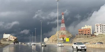 أمطار خفيفة على العاصمة المقدسة والجموم حتى التاسعة مساءً