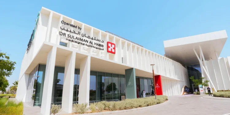 البحر الأحمر الدولية” ومجموعة الدكتور سليمان الحبيب للخدمات الطبية تفتتحان مستشفى “البحر الأحمر