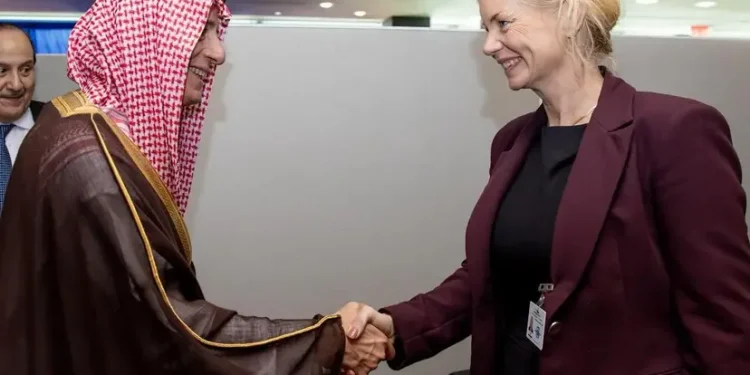 الجبير يبحث مع وزيرة المناخ النرويجية تعزيز التعاون البيئي