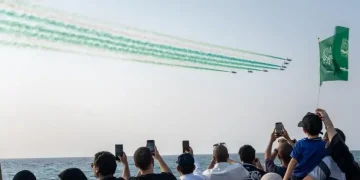 عروض جوية وبحرية وعسكرية تضيء سماء مدن المملكة باليوم الوطني