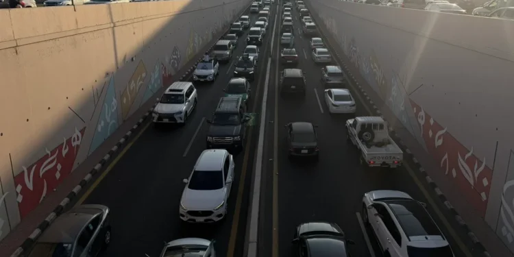 أبها تحتفل باليوم الوطني 96 وسط كثافة جماهيرية وأجواء بهيجة