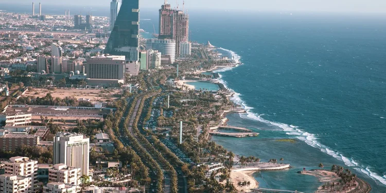 «خليجي 27».. جماهير البطولة تعيش تجربة المطبخ الحجازي في جدة