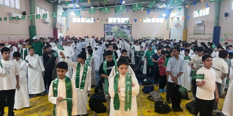 270 ألف طالب وطالبة في 1700 مدرسة بالطائف يحتفلون باليوم الوطني السعودي