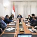 مجلس الدفاع اليمني يقر إجراءات تنفيذية للتعبئة العامة ويحذر من أسلحة حوثية إيرانية تهدد الملاحة الجوية
