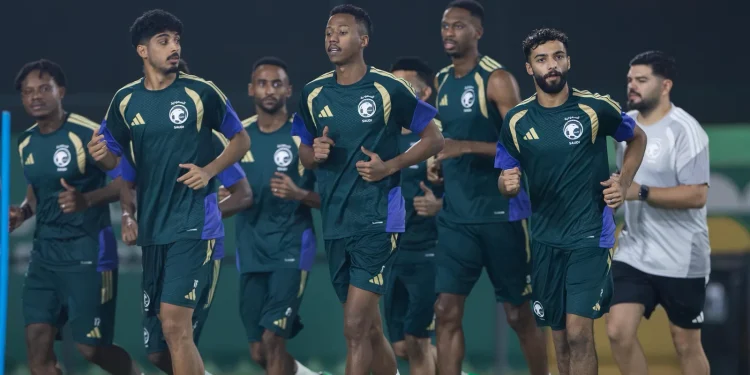 الأخضر يواصل استعداده للقاء قطر في نصف نهائي كأس الخليج