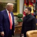 زيلينسكي يطلب من ترامب إعاقة منافس روسي-صيني لـ «ستارلينك»