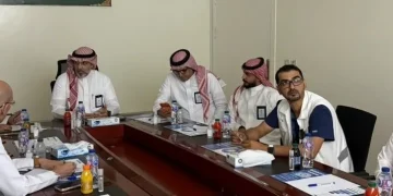 الرئيس التنفيذي لتجمع الطائف الصحي يعزي ويواسي الكادر التمريضي في رنية