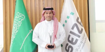 عميد معهد «سيز» بجامعة الأمير سطام يحصد فضية ستيفي للقائد الأكثر ابتكارًا