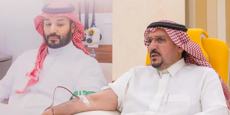 أمير القصيم يتبرع بالدم دعمًا للحملة الوطنية السنوية 2026