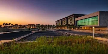 كاوست تُسهم بـ 5.6 مليارات دولار سنوياً في الاقتصاد السعودي وتدعم 28,800 وظيفة