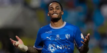 الانضباط الآسيوية توقف سومرفيل 3 مباريات وتغرّمه 2000 دولار.. والهلال يفقده أمام السد والشمال وشباب الأهلي
