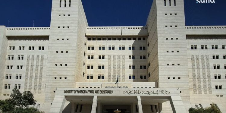 سوريا تُعزّي السعودية وتُدين هجمات الحوثيين على مطار الملك خالد