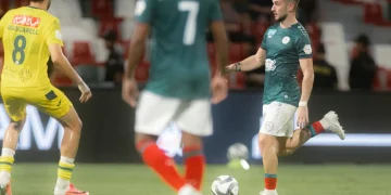 الاتفاق يُدرك التعادل أمام الخليج في الجولة الثامنة من دوري روشن