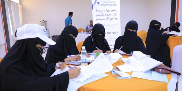 الندوة العالمية للشباب الإسلامي تحتفي باليوم العالمي للفتاة وتُشيد بجهود المملكة