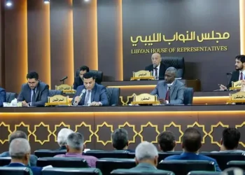 برلمان ليبيا على حافة الانقسام بين بنغازي وطرابلس في صراع الرئاسة