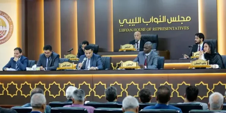 برلمان ليبيا على حافة الانقسام بين بنغازي وطرابلس في صراع الرئاسة