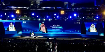 معهد الإدارة العامة يحتفي بتخريج 1055 خريجًا وخريجة في النسخة الثلاثين من حفل «الخريج والوظيفة»