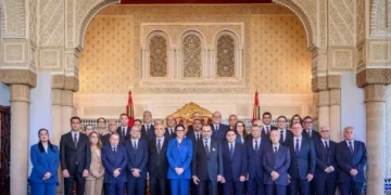 المغرب يُشكّل حكومة جديدة برئاسة أول امرأة في تاريخه السياسي الحديث