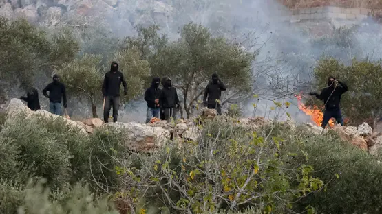 السلطة الفلسطينية تحذر من «انفجار» الضفة الغربية وسط تصاعد عنف المستوطنين