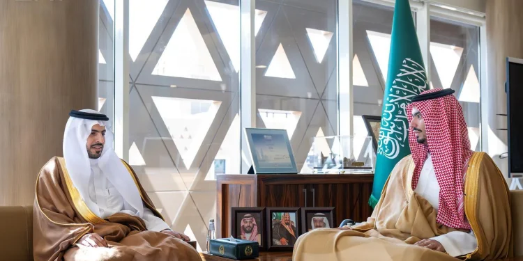 راكان بن سلمان يستقبل رئيس المحكمة العامة الجديد بالدرعية