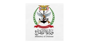 الدفاع اليمنية تحذر المواطنين من تجمعات الحوثيين وتعلن اعتبارها أهدافاً عسكرية مشروعة