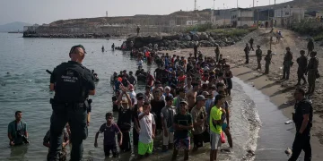 وكالة أوروبية تحذر من مخاطر جسيمة على حقوق الإنسان في حدود الاتحاد