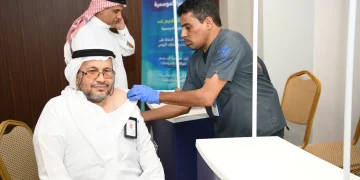 تعليم مكة ينفّذ حملة تطعيم ضد الإنفلونزا الموسمية لمنسوبيه