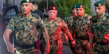 ملك الأردن يأمر بضرب الخوارج بيد من حديد إثر هجوم كنيسة الكرك