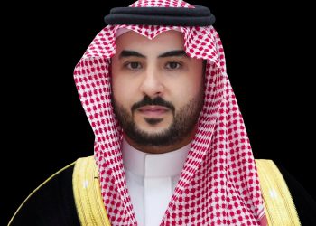 وزير الدفاع الأمير خالد بن سلمان يزور طهران على رأس وفد من دول اتفاقية مكة