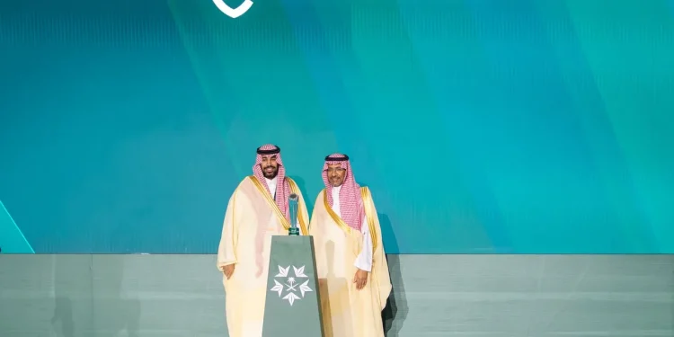 خلال ملتقى الصناعات العسكرية.. هشام الجمعان يطرح رؤية لتحويل مخلفات التمور إلى وقود طيران مستدام