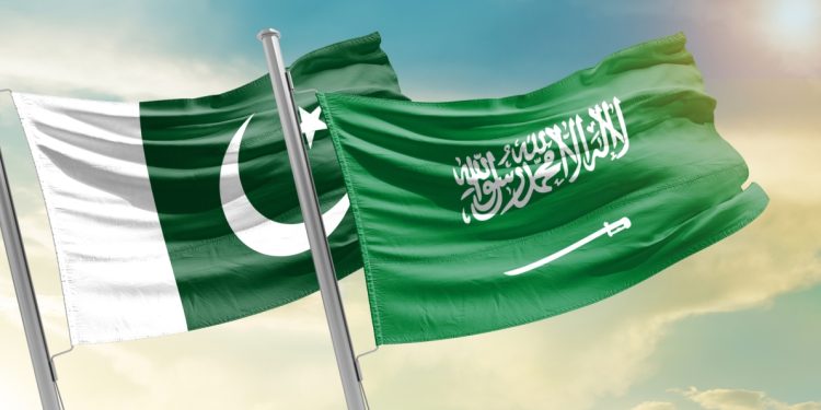 باكستان تدين هجمات الحوثيين على مكة المكرمة والمدينة المنورة