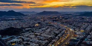 المركز الوطني للأرصاد يحذّر من أمطار متوسطة على المدينة المنورة الثلاثاء